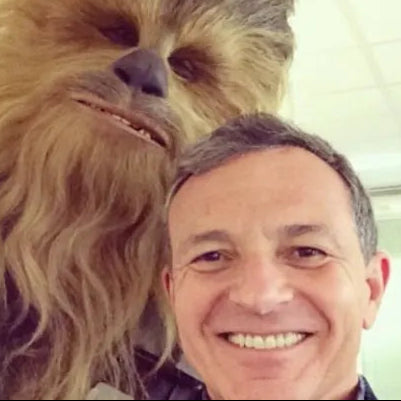 files/Chewbacca_Selfie_Thrills_Star_Wars-774cdf15b9ac5d3c86233845949b2a70.jpg